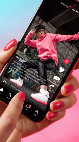 hip-hop dancer pictured on mobile phone
